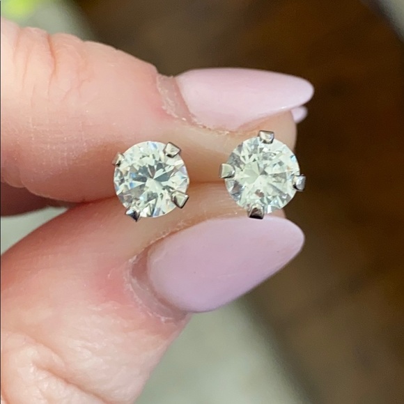 CZ Stud Earrings - Picture 3 of 6